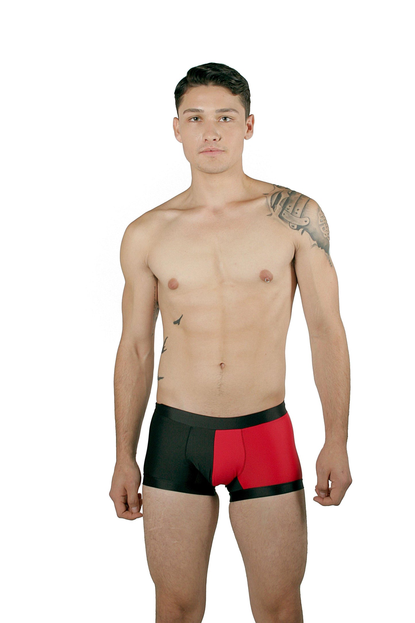 CA0002 - Traje de Baño Short Negro/Rojo - AlexandersKing Underwear