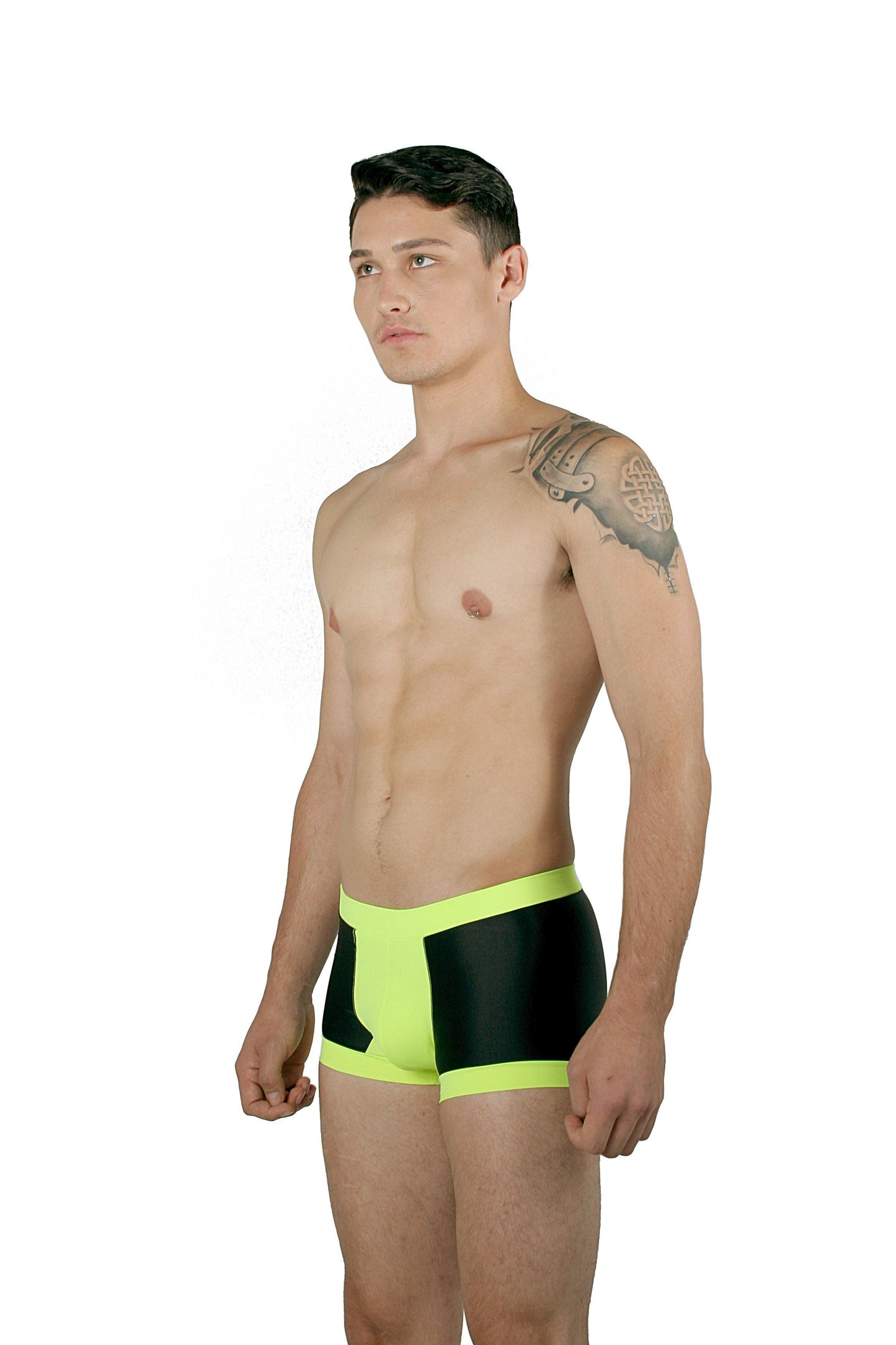 CA0005 - Traje de Baño Short Negro/Neón - AlexandersKing Underwear