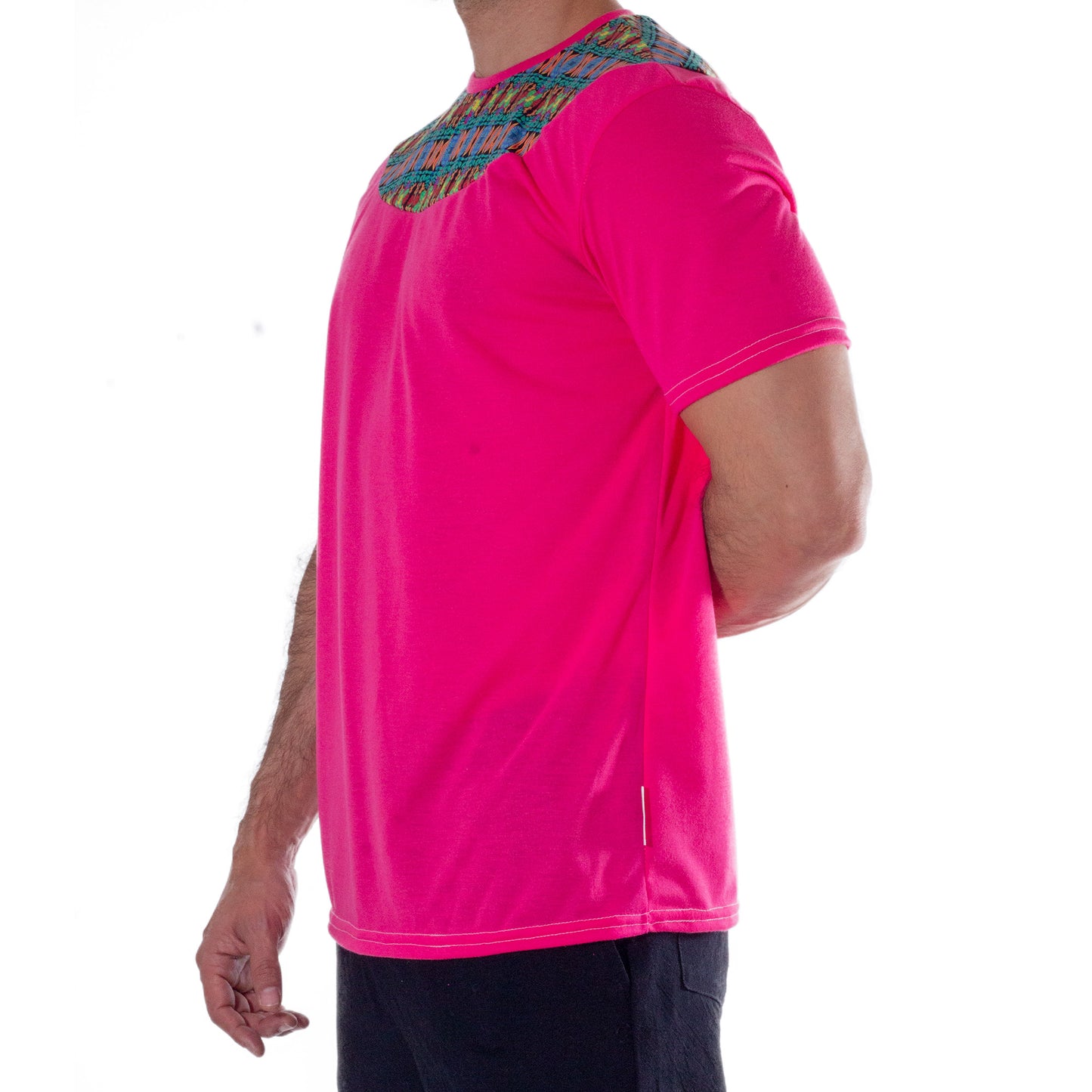 PA0001 Playera Azteca Fucsia con pechera estampado Celestun skinit