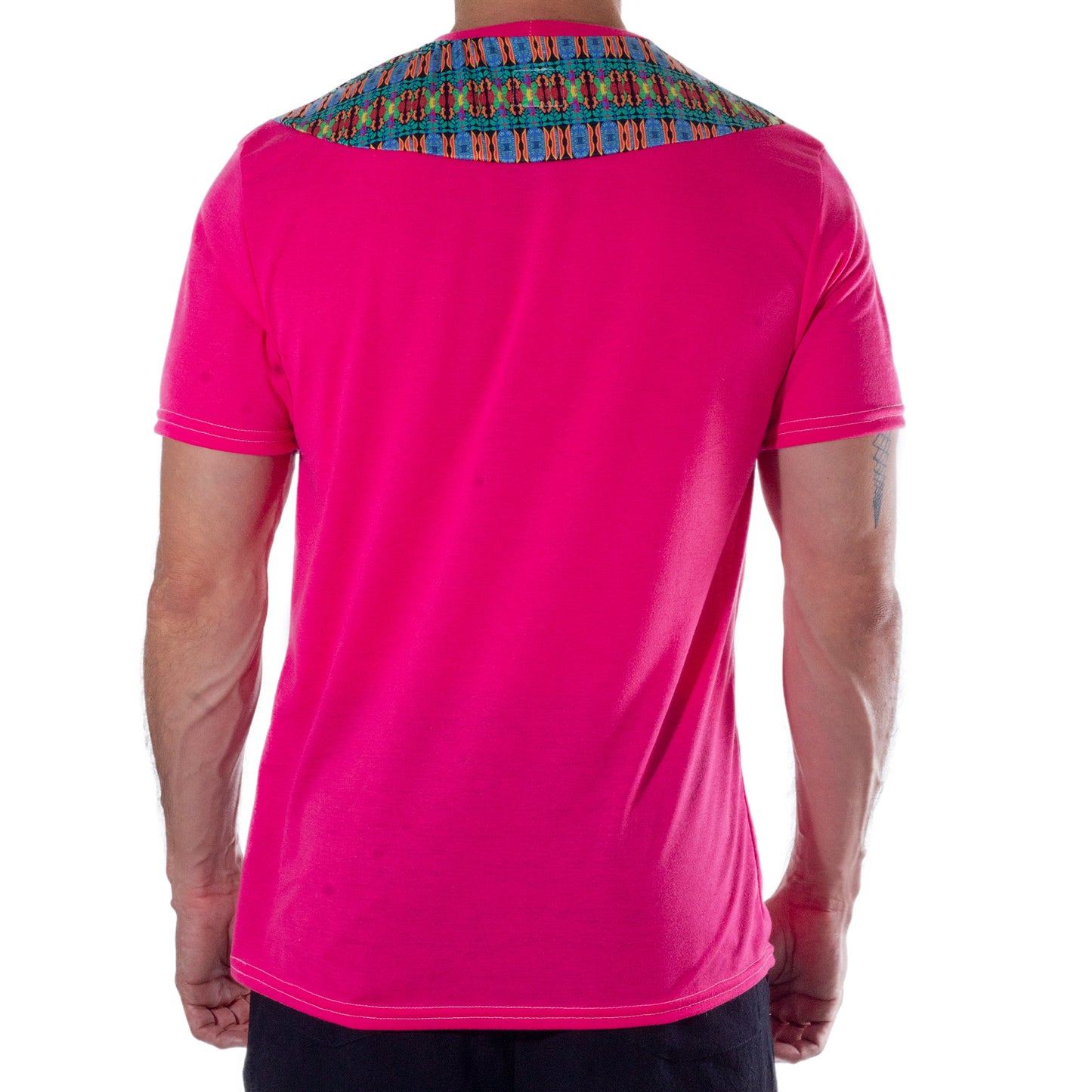 PA0001 Playera Azteca Fucsia con pechera estampado Celestun skinit