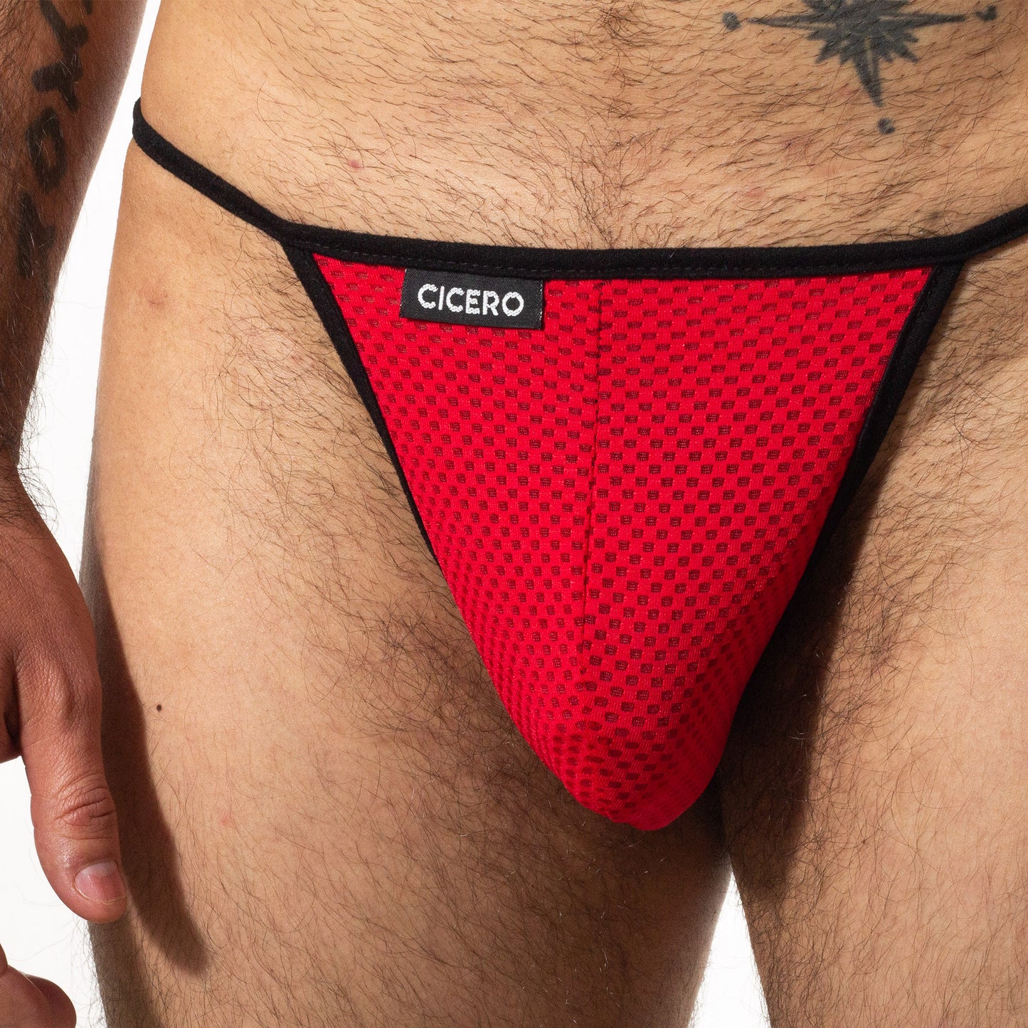 TH0005 Red bias black