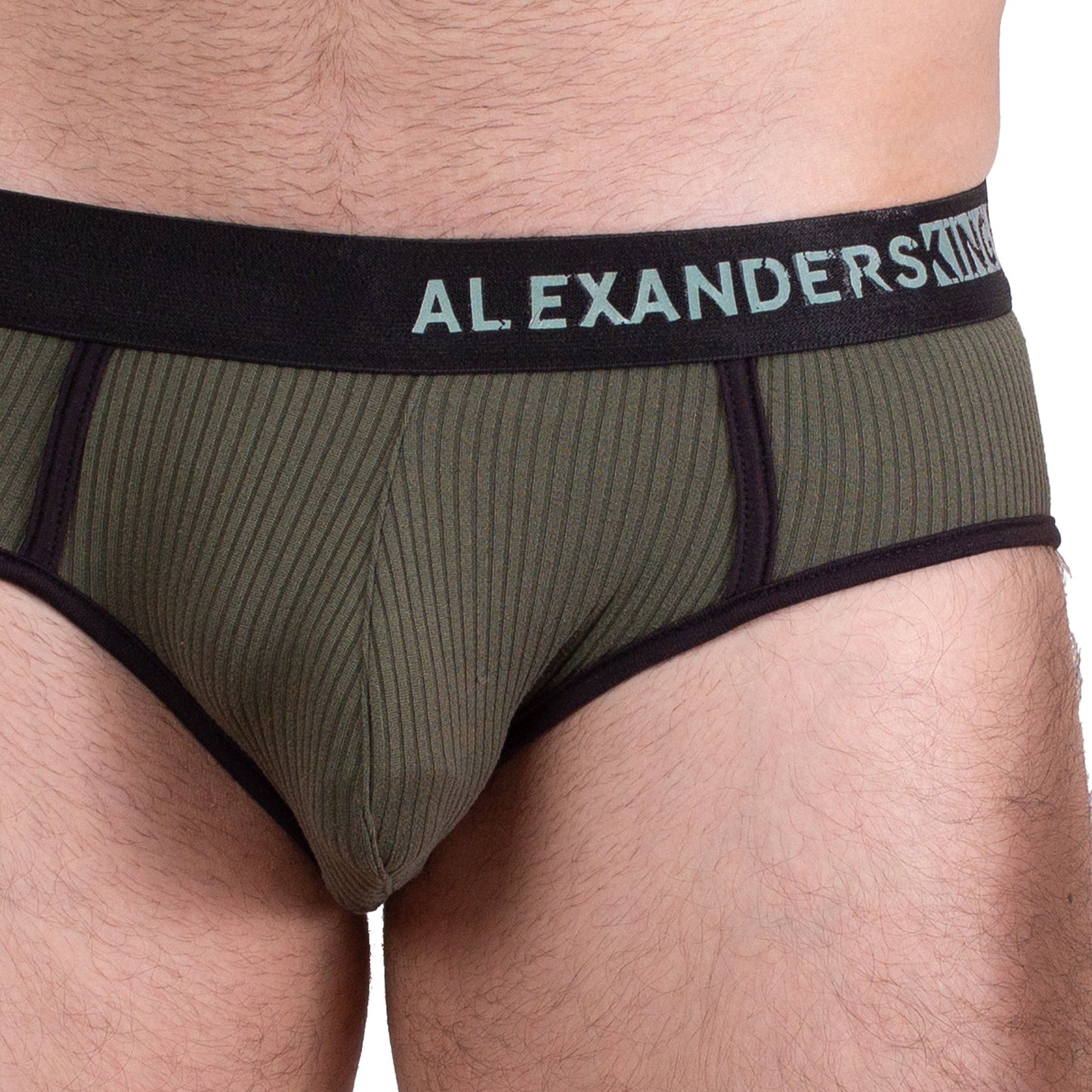 TP0447 Brief Verde Musgo Raiz de Camino