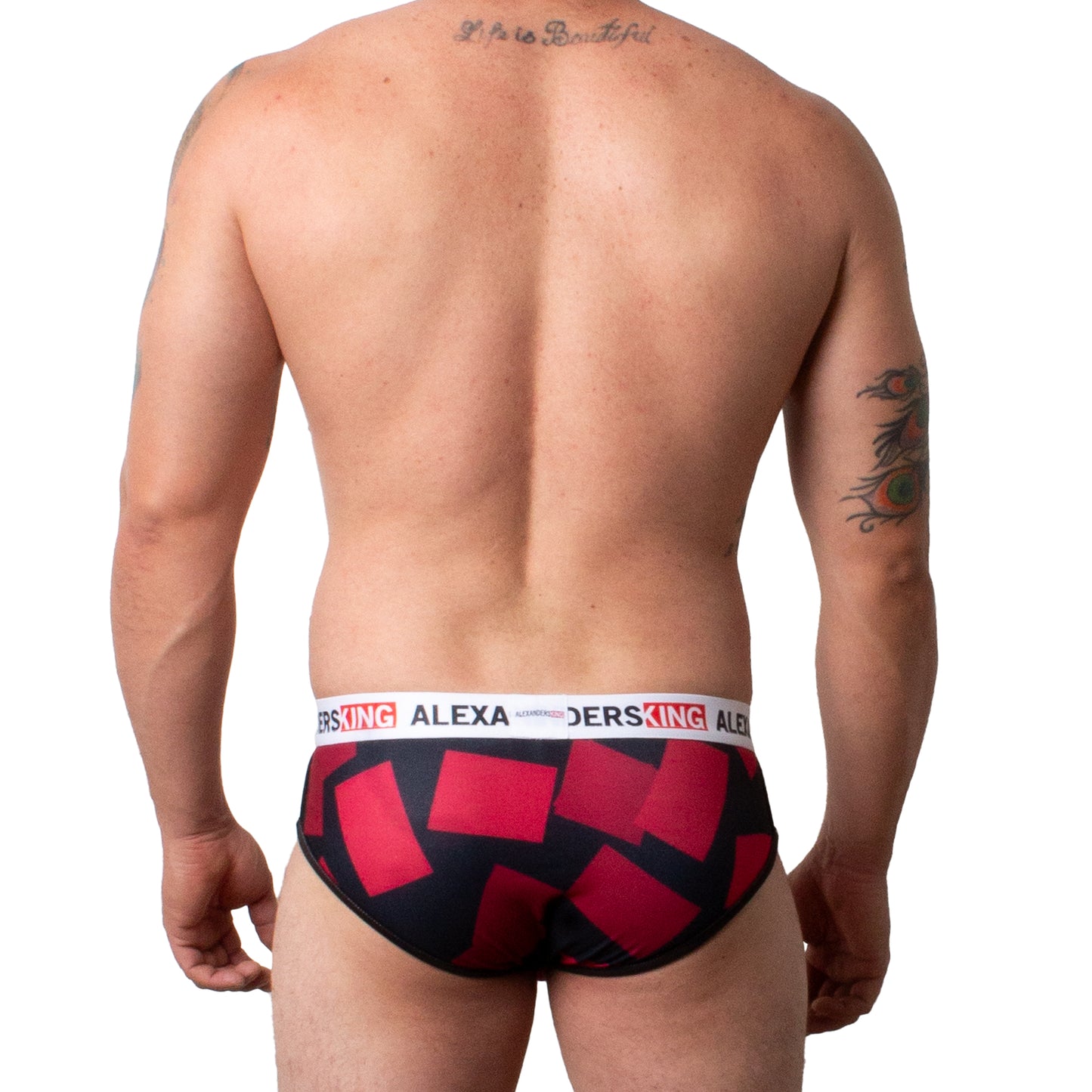 TP0457 Brief Tarjeta Roja